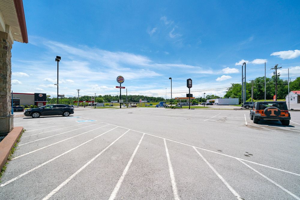522 E Stratton Ave, Monterey, TN 38574